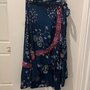 RAGA Navy and White Floral Wrap Skirt with pink embroidery bohemian size Small